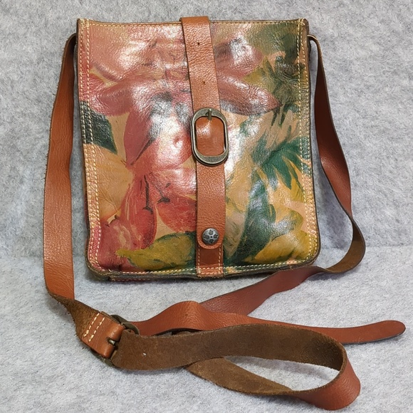 Patricia Nash Handbags - Patricia Nash Multicolor Floral Crossbody Bag